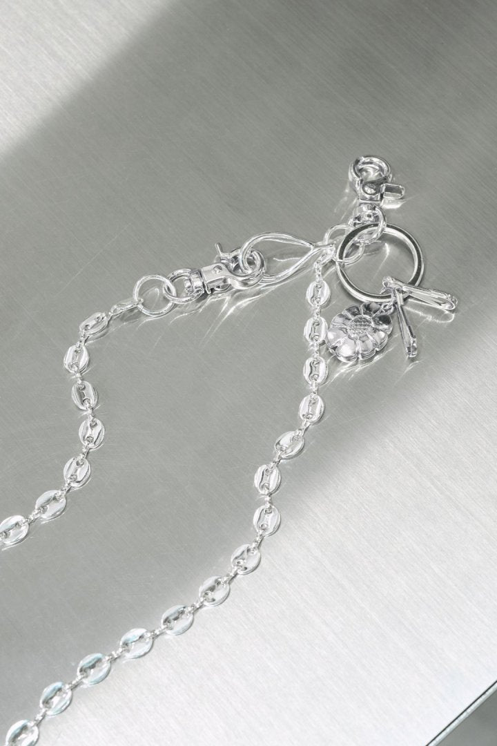 GOLDY Flower slim wallet chain - Image 17