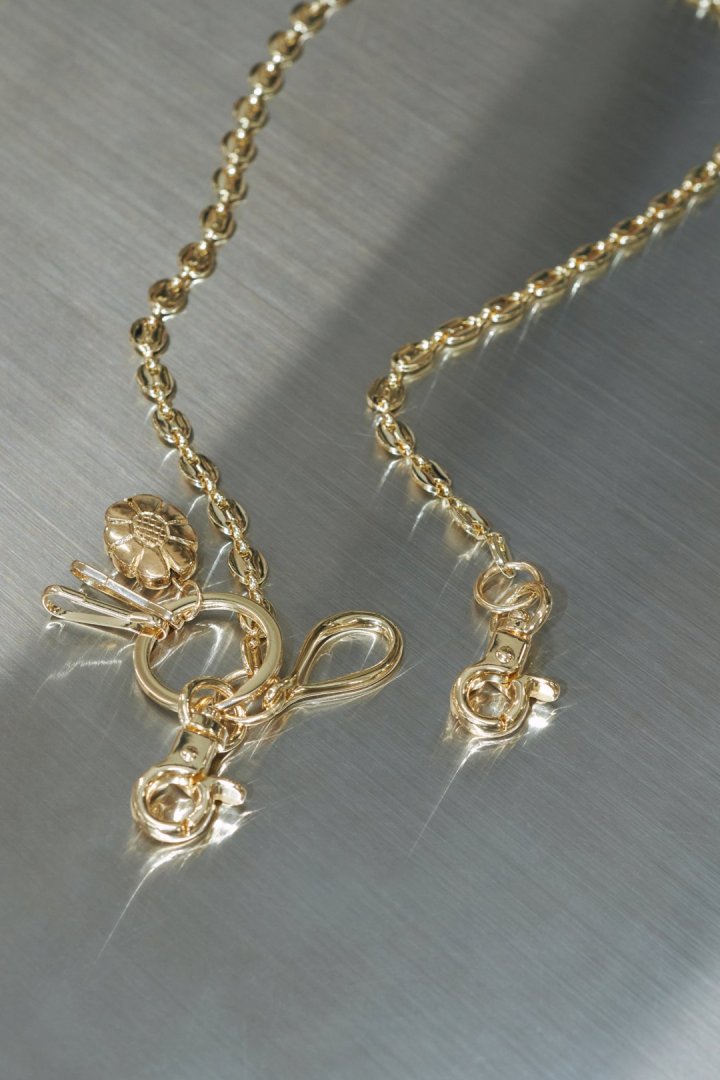 GOLDY Flower slim wallet chain - Image 18