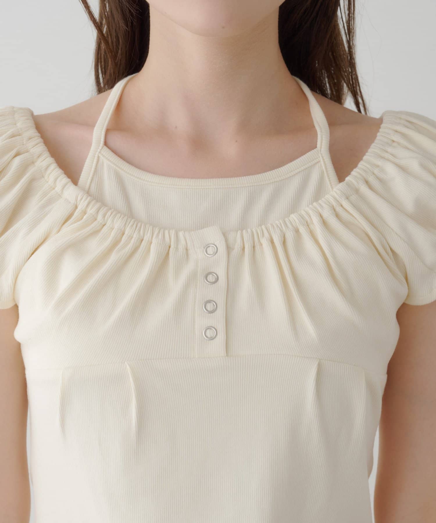 Kastane 羅紋修身掛脖露背Henley Tee - Image 15