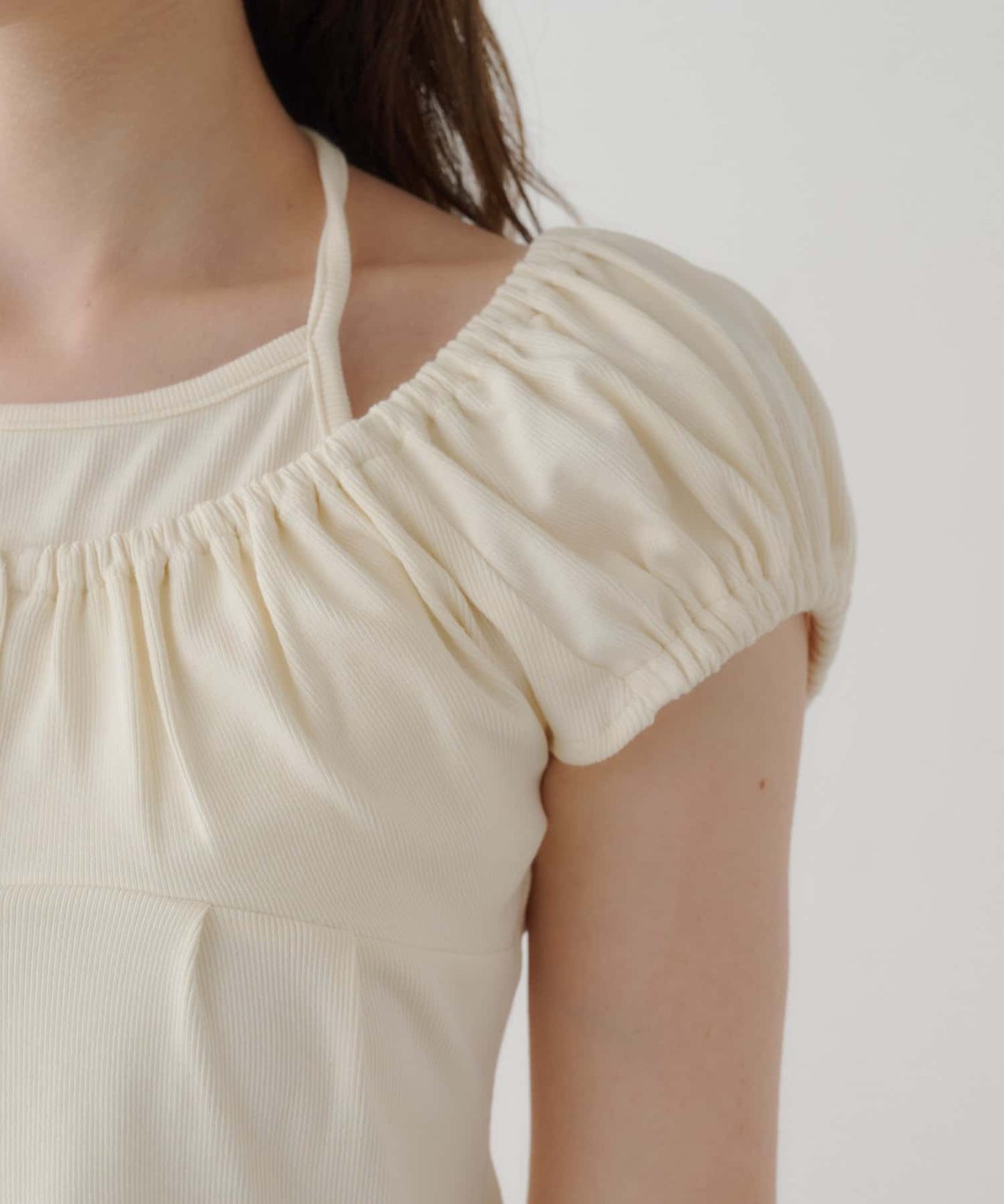 Kastane 羅紋修身掛脖露背Henley Tee - Image 17
