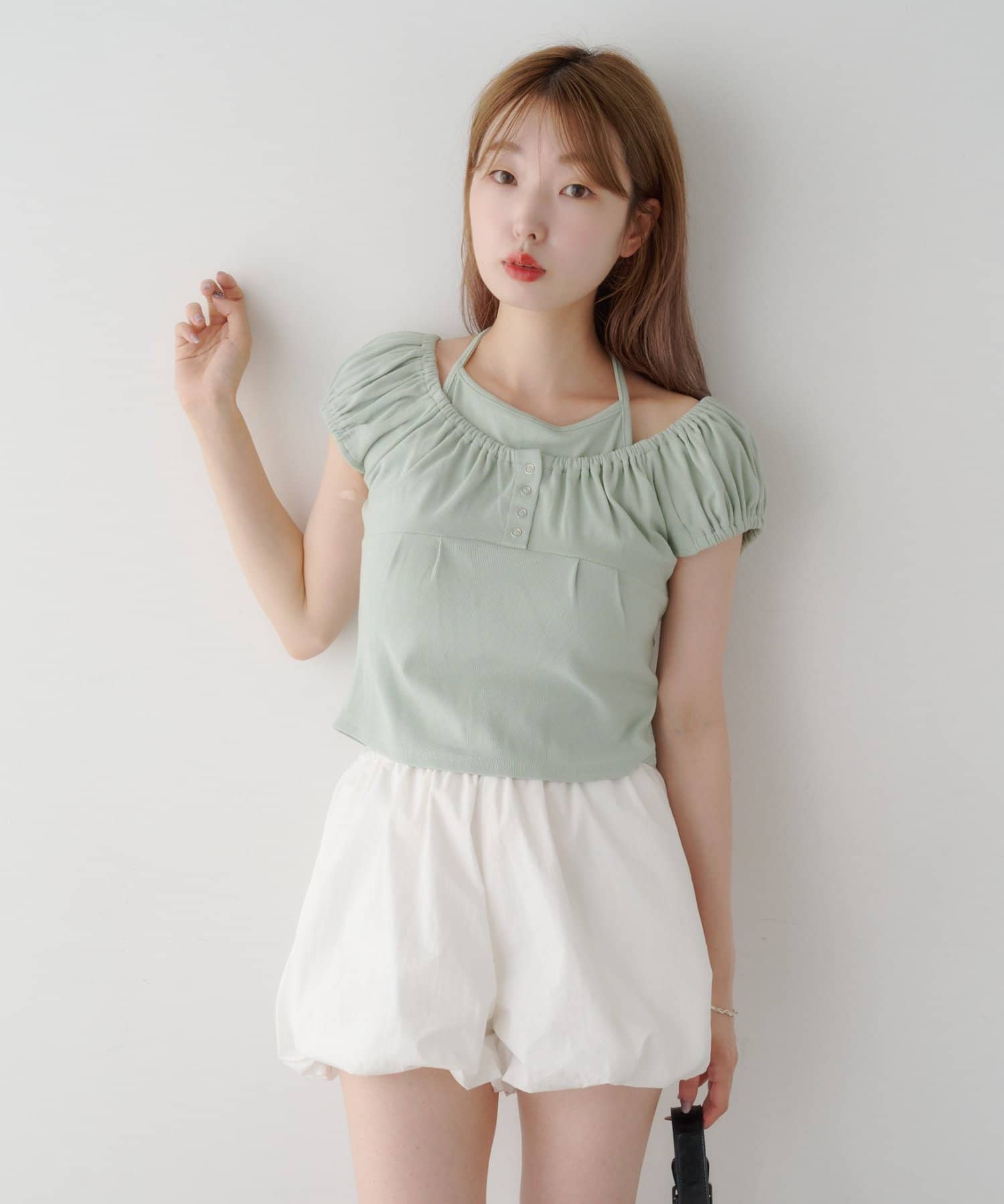 Kastane 羅紋修身掛脖露背Henley Tee - Image 47