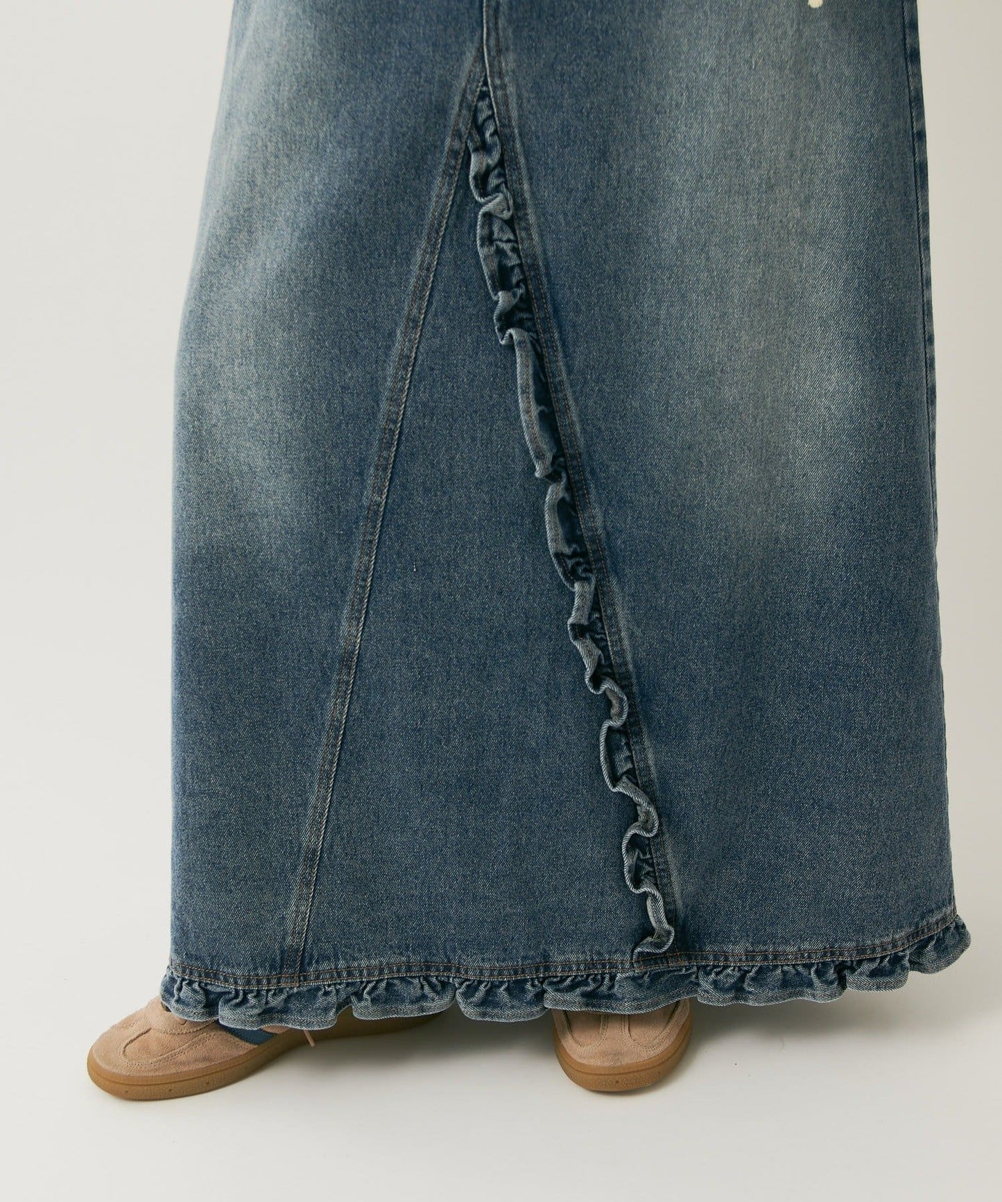 w closet 荷葉邊牛仔長裙 - Image 10