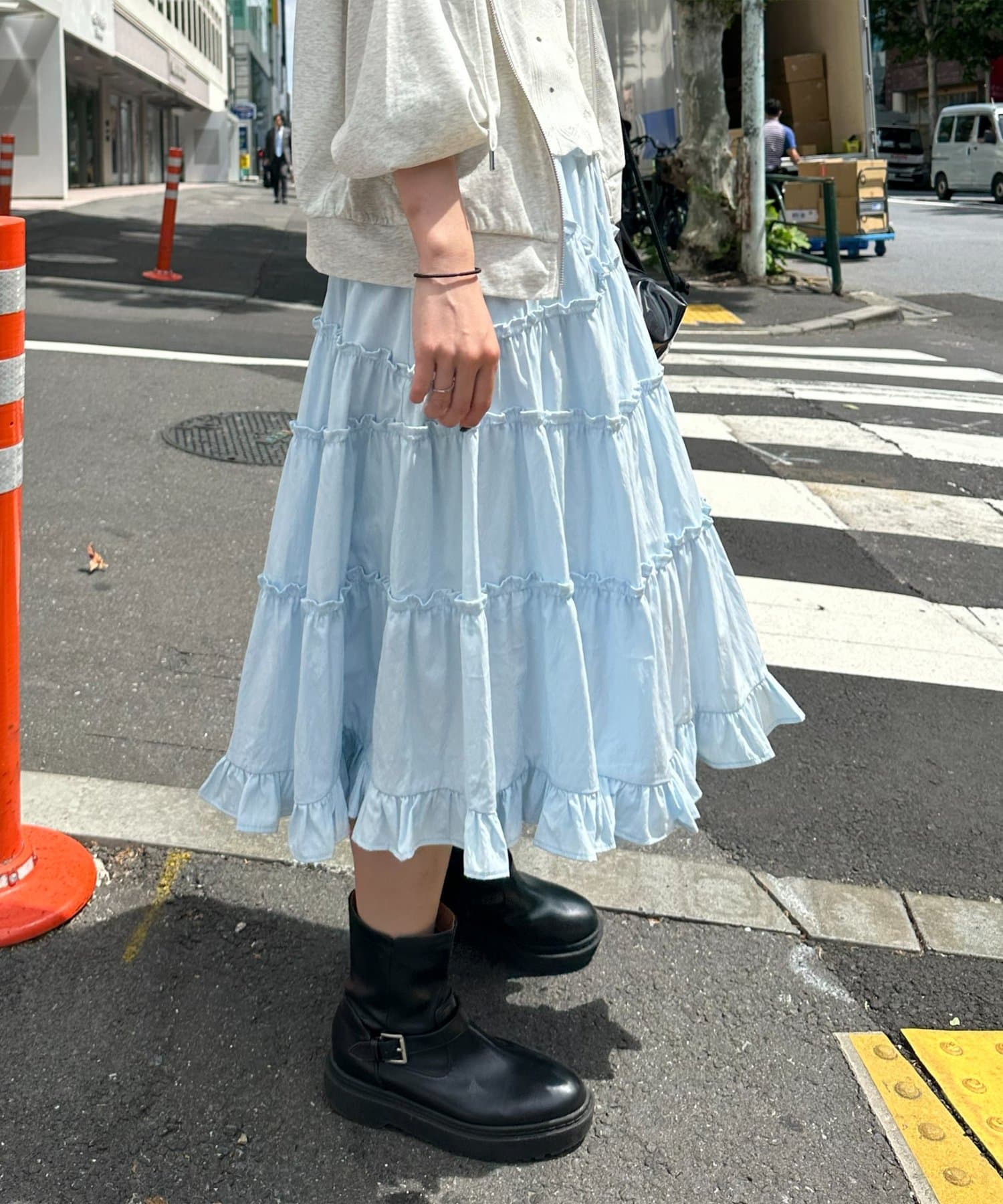 umm. By Discoat 荷葉邊中長裙 - Image 9