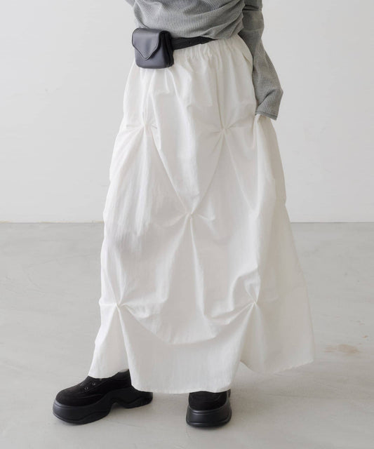 Kastane Flower Tuck Long Skirt - Image 1