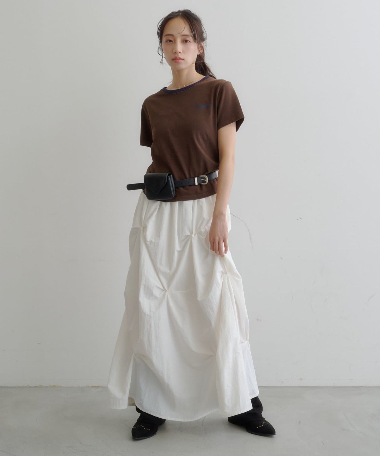 Kastane Flower Tuck Long Skirt - Image 13