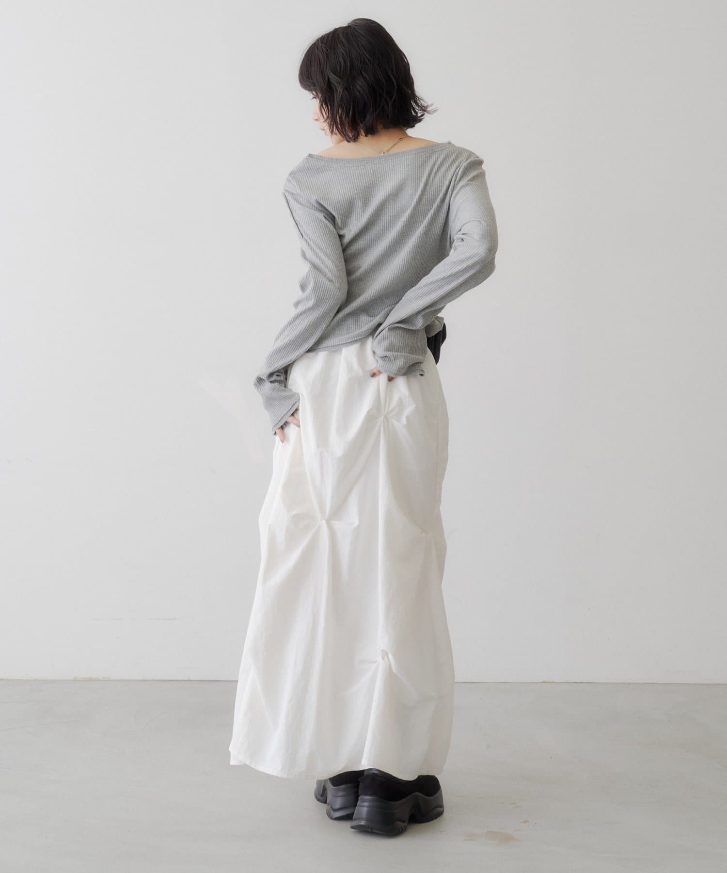 Kastane Flower Tuck Long Skirt - Image 6