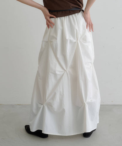 Kastane Flower Tuck Long Skirt - Image 9