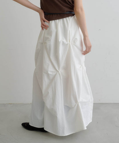 Kastane Flower Tuck Long Skirt - Image 10