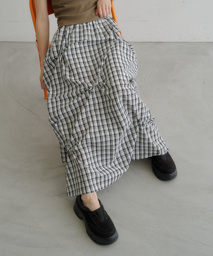 Kastane Flower Tuck Long Skirt - Image 27