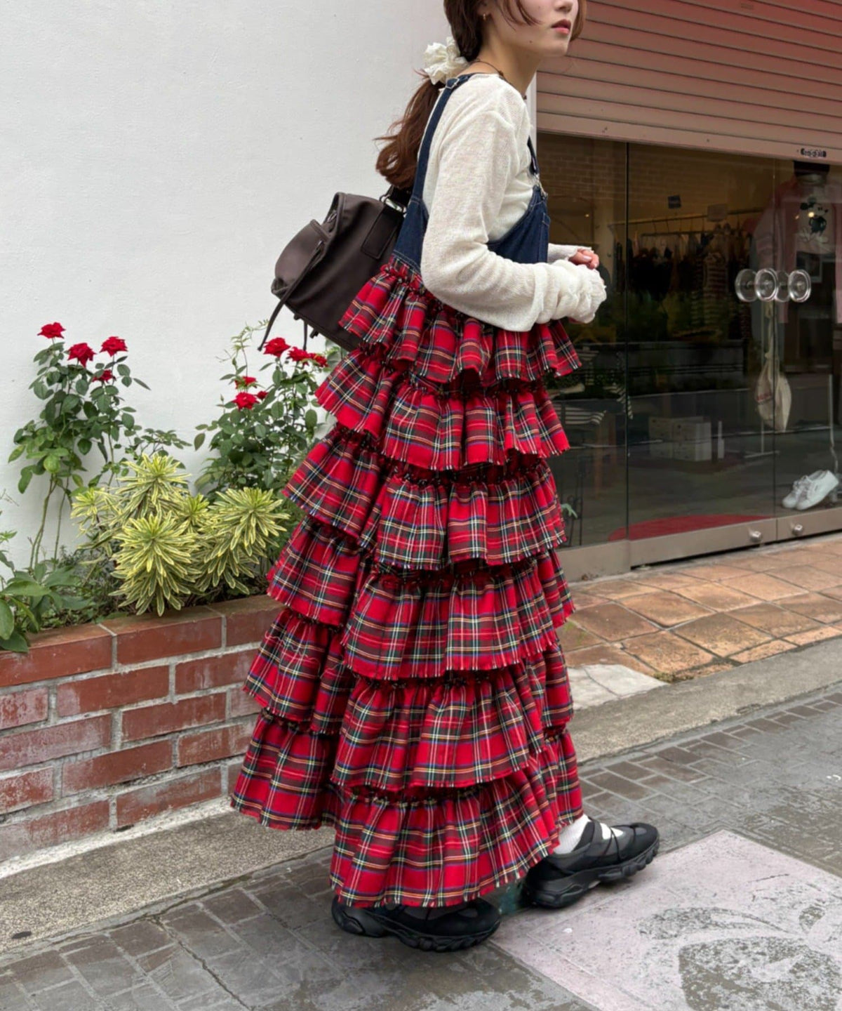 w closet 荷葉邊多層吊帶裙 - Image 23