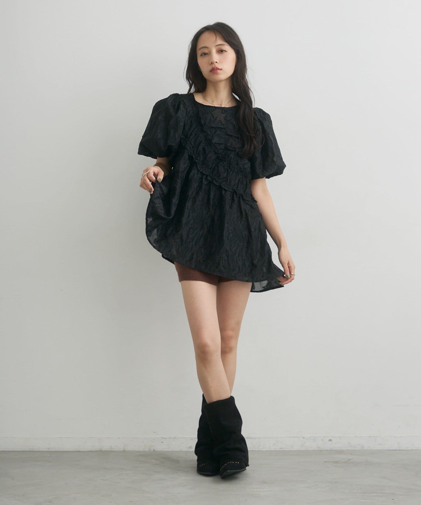 kastane Frill sash blouse - Image 20