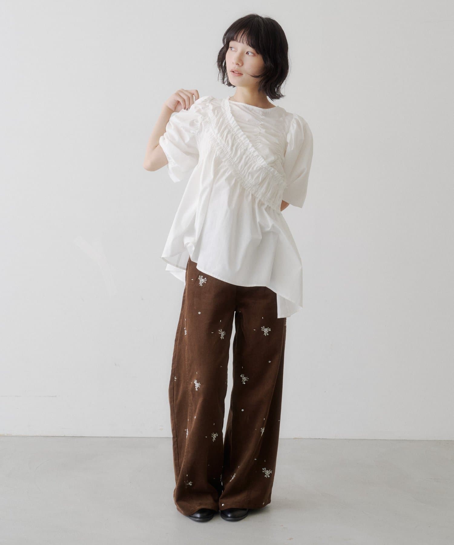 kastane Frill sash blouse - Image 35