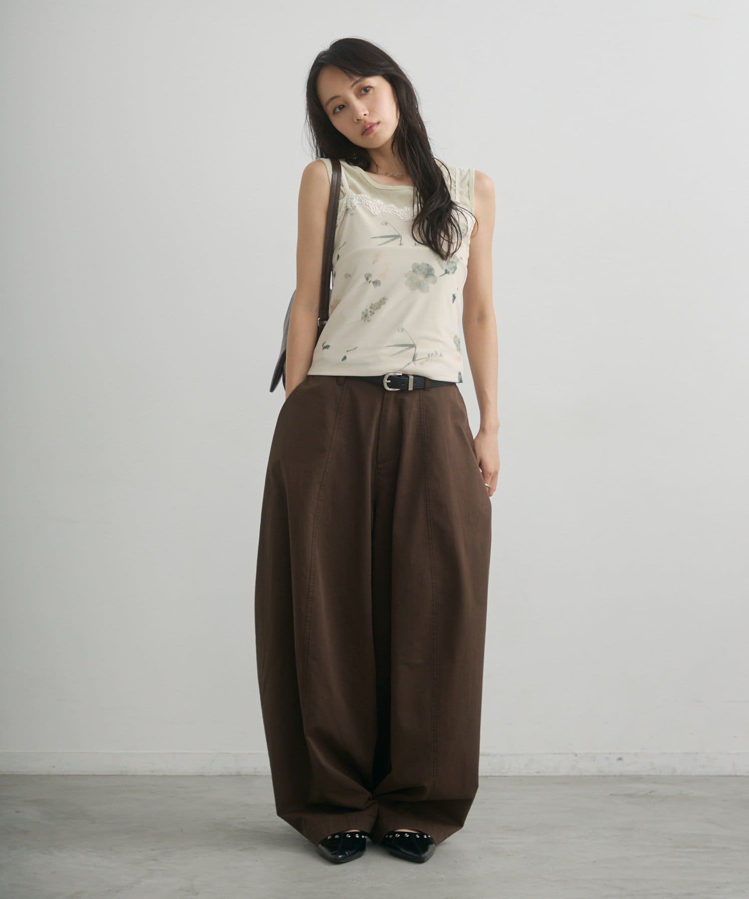 Kastane flower lace 彈性吊帶背心 - Image 33