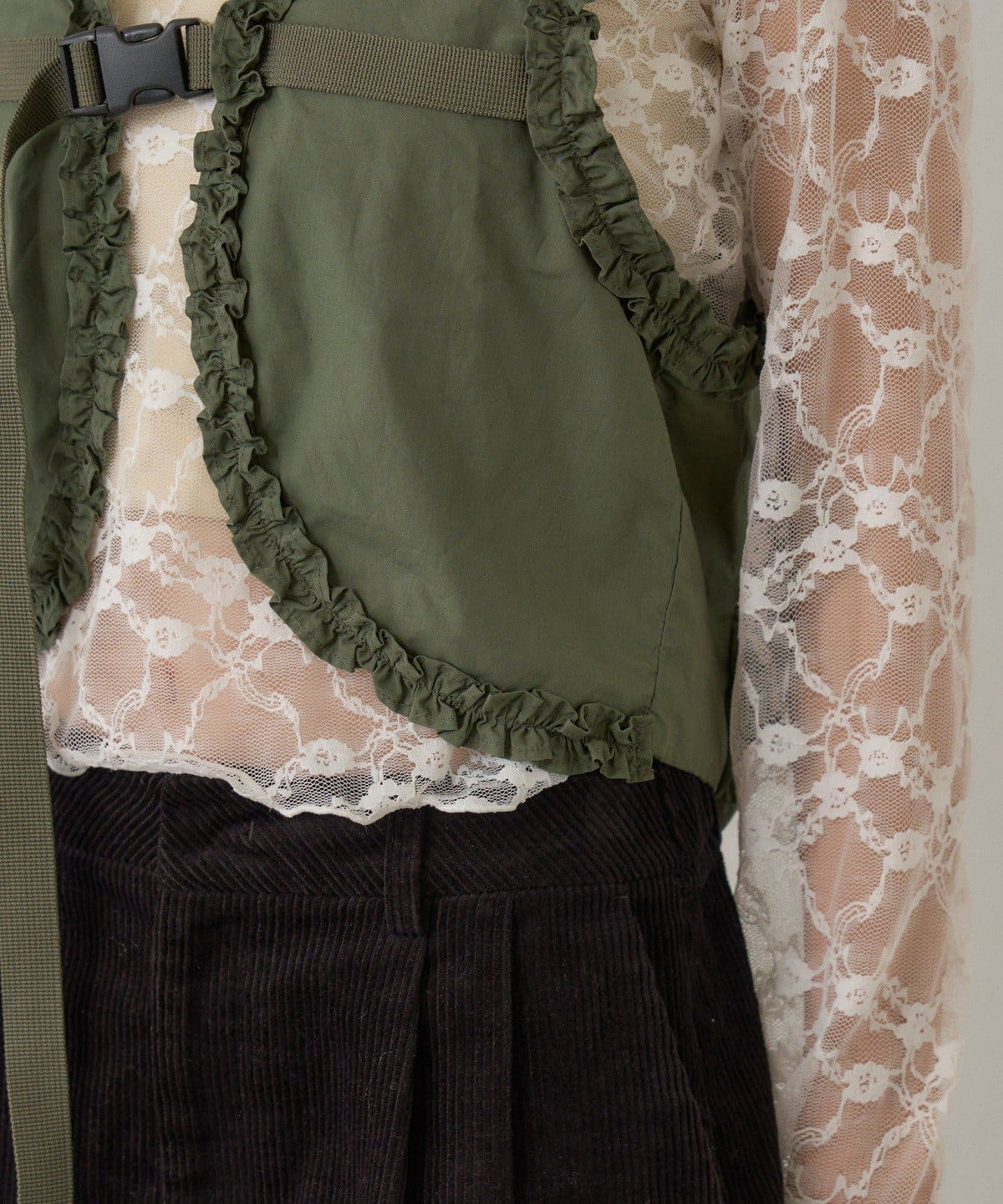 Kastane limited frill vest - Image 26