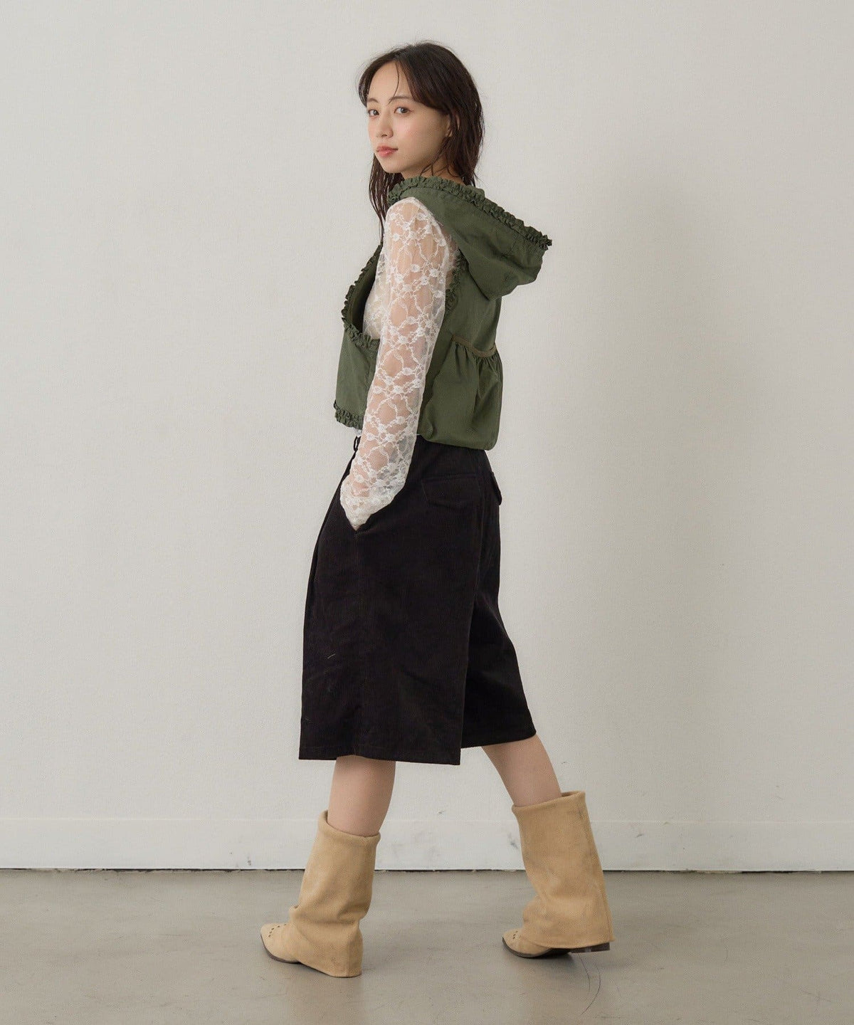 Kastane limited frill vest - Image 16