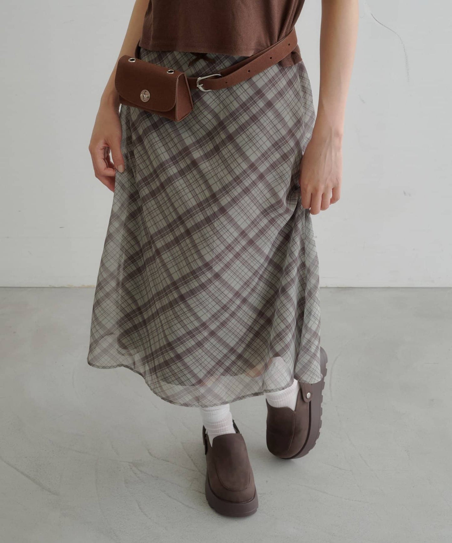 Kastane light and airy tulle midi skirt - Image 5