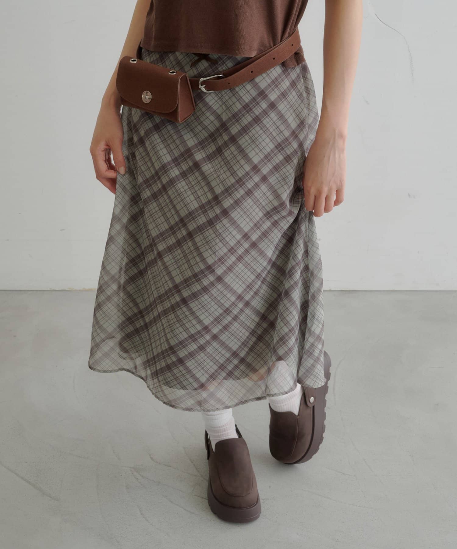 Kastane light and airy tulle midi skirt - Image 5