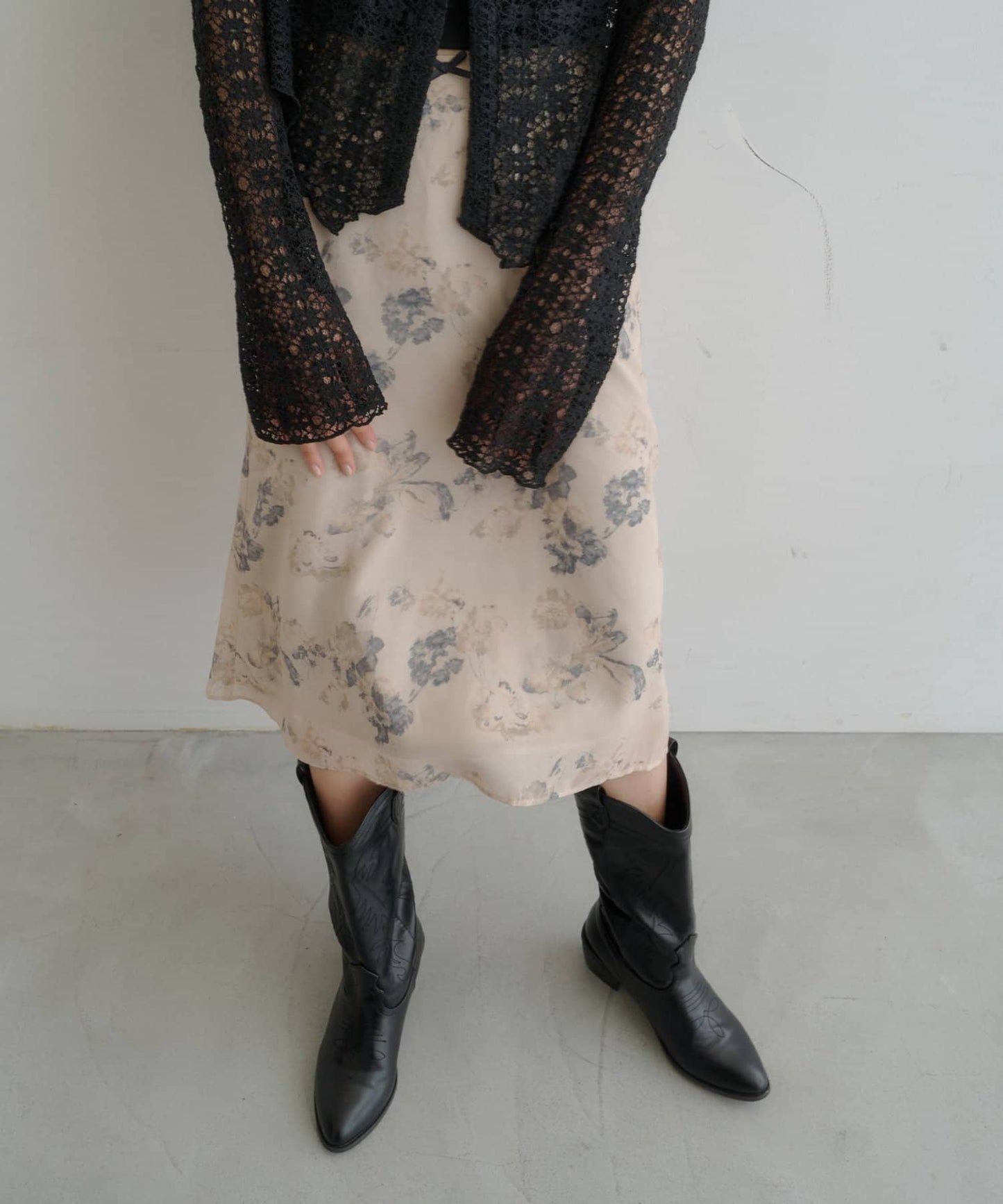 Kastane light and airy tulle midi skirt - Image 15