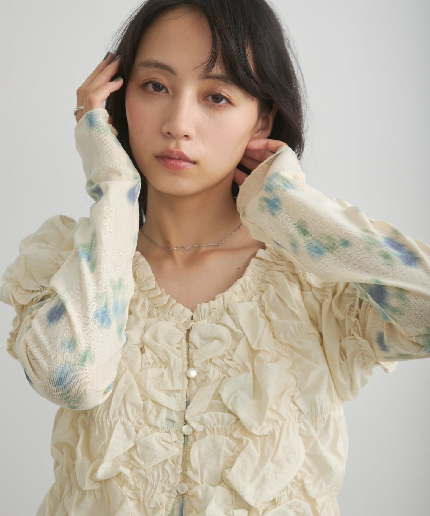 Kastane light and smooth sheer top - Image 21
