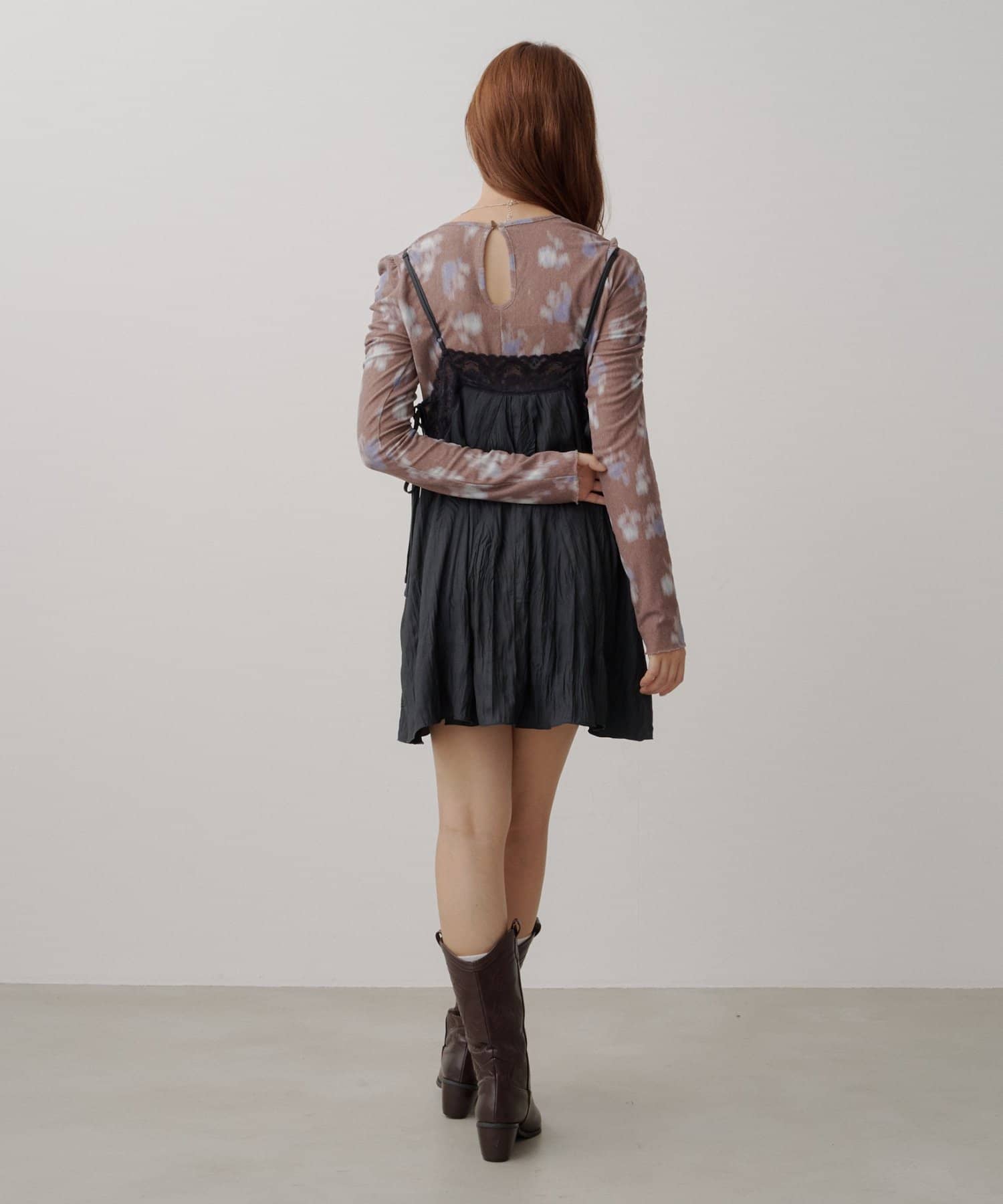 Kastane light and smooth sheer top - Image 36