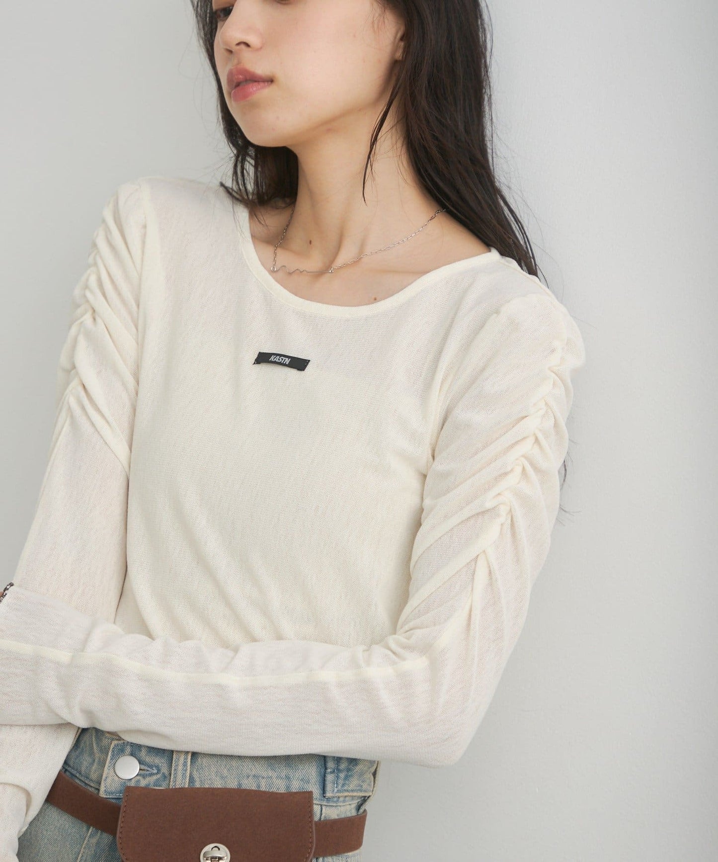 Kastane light and smooth sheer top - Image 37