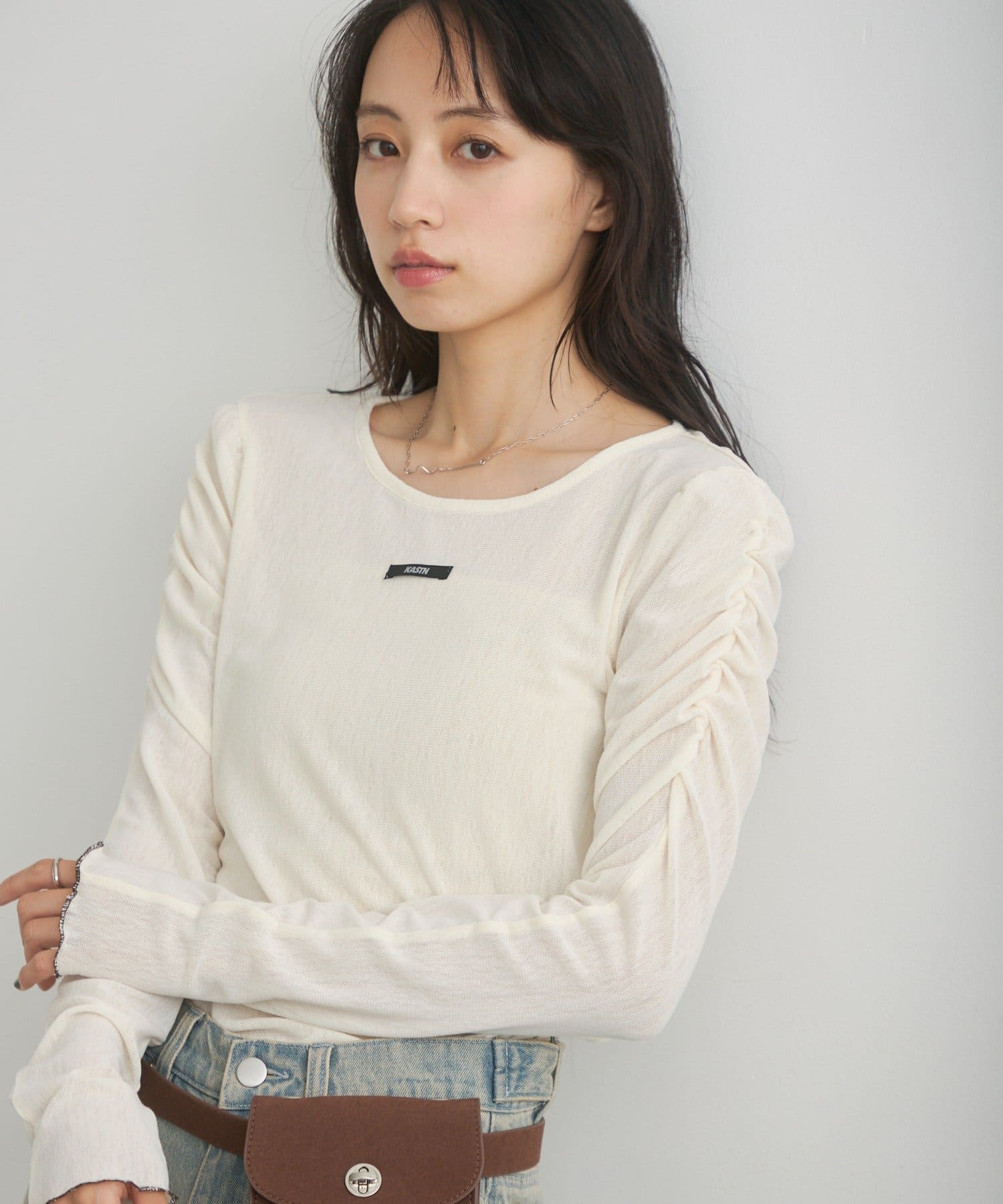 Kastane light and smooth sheer top - Image 39