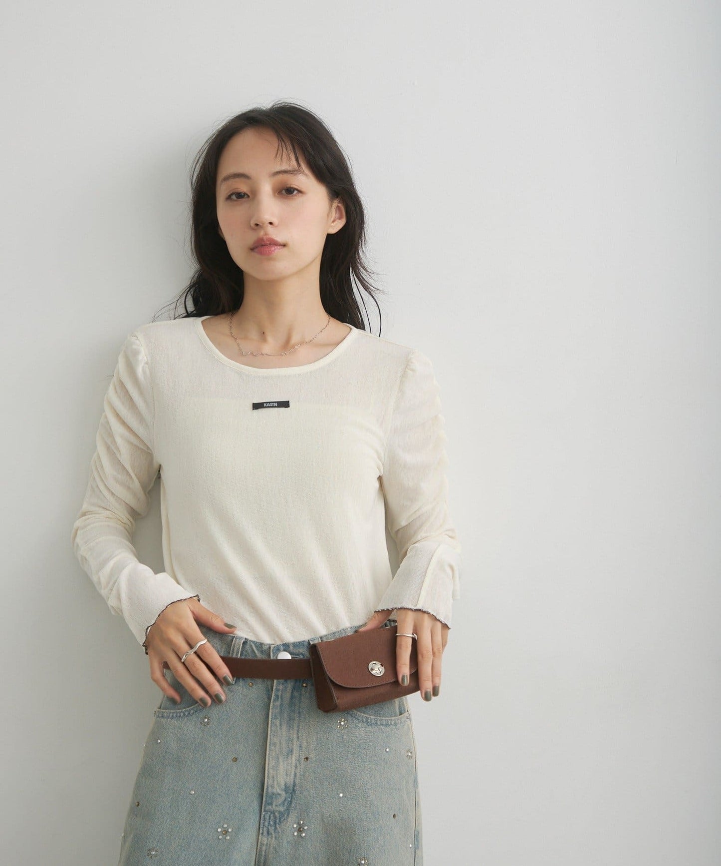 Kastane light and smooth sheer top - Image 46