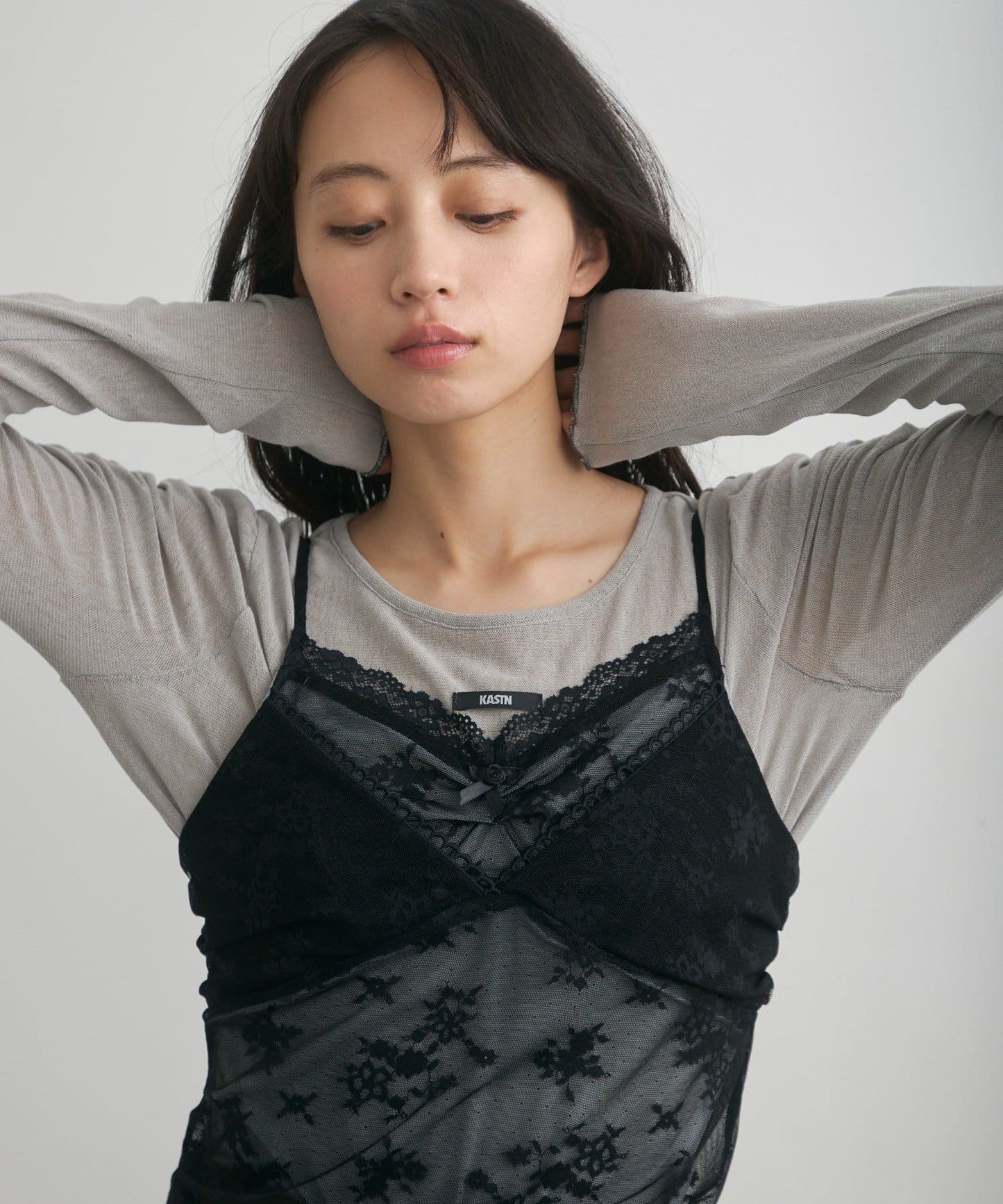 Kastane light and smooth sheer top - Image 60