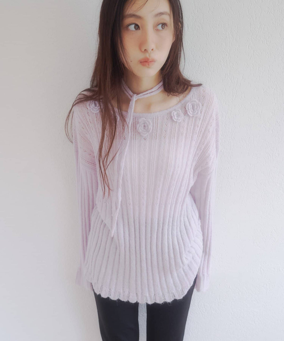 umm. By Discoat Flower motif mohair-like loose knit - Image 14
