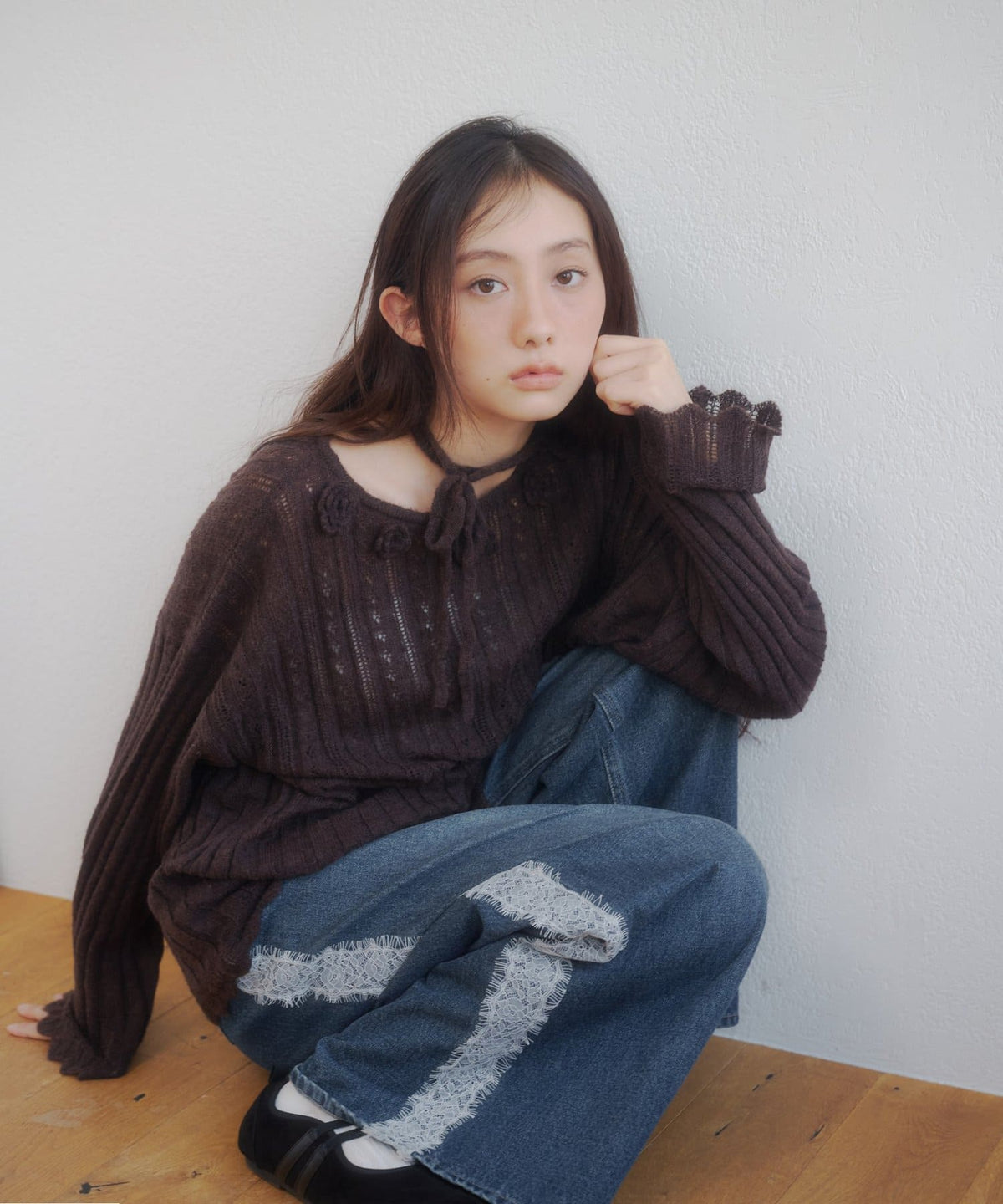 umm. By Discoat Flower motif mohair-like loose knit - Image 24
