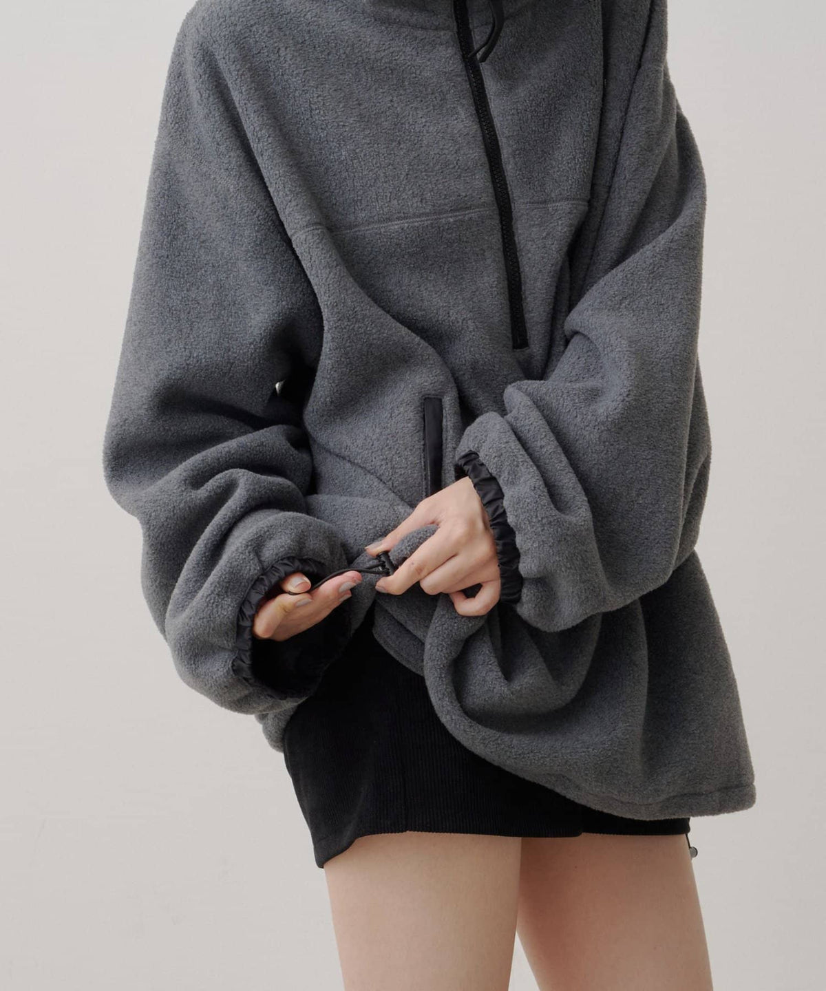 Kastane Logo Fleece Tops - Image 21