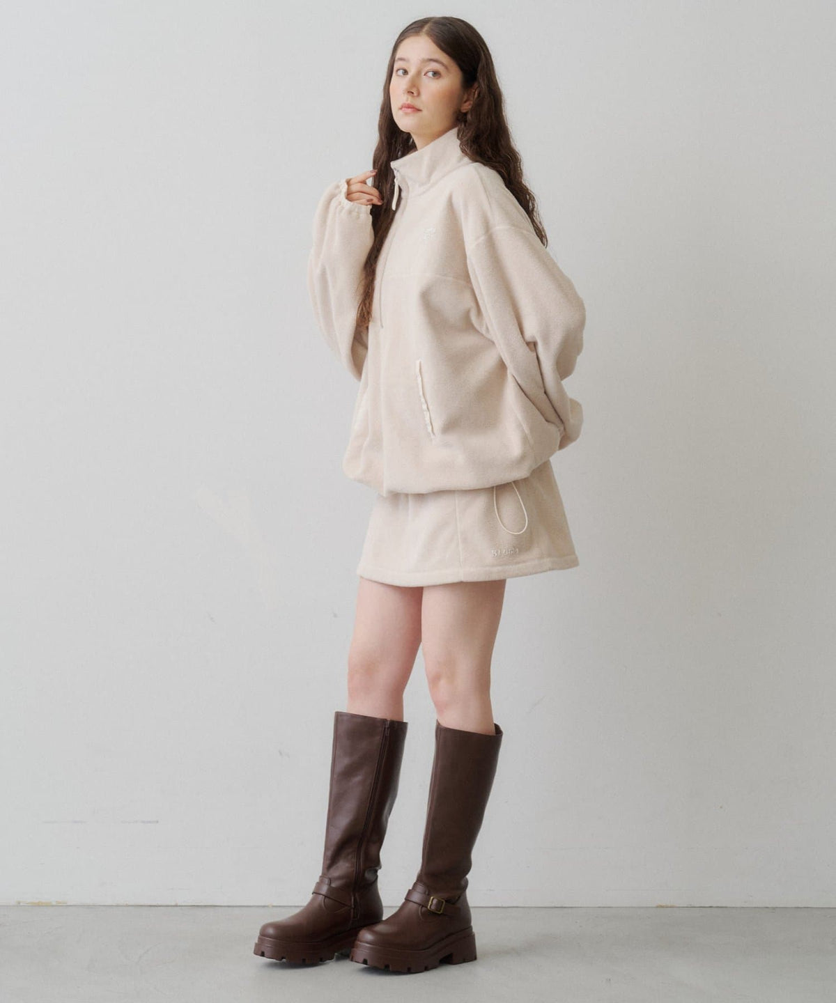 Kastane Logo Fleece Tops - Image 47