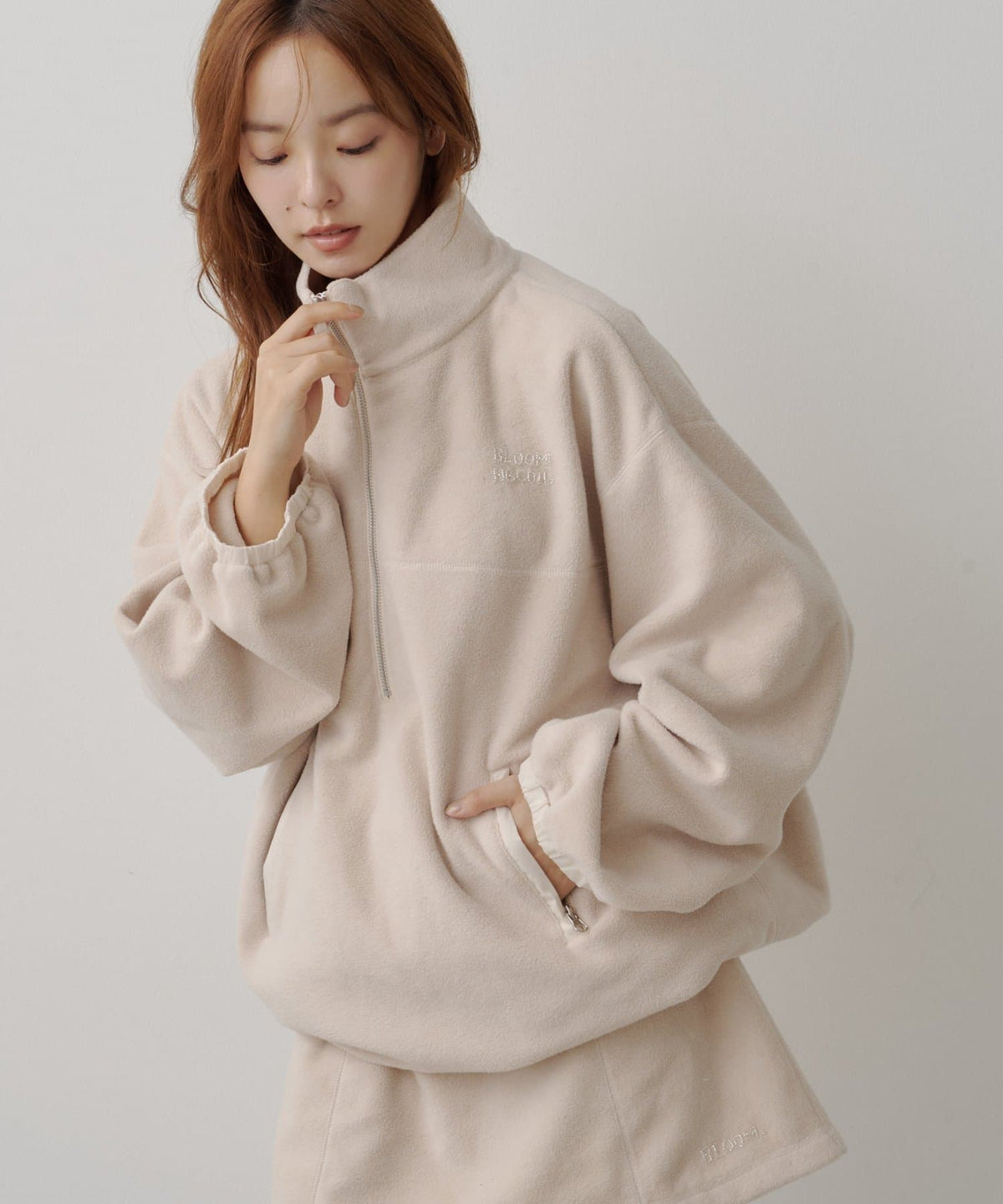Kastane Logo Fleece Tops - Image 51