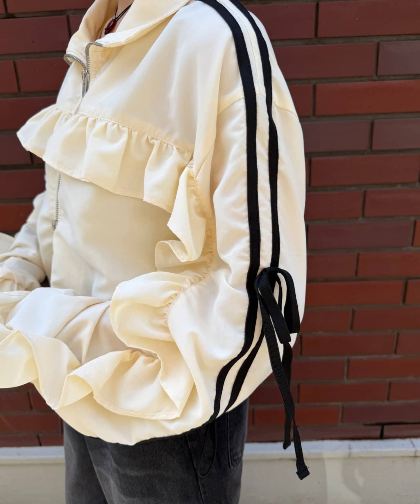 w closet Frill-lined blouson - Image 12