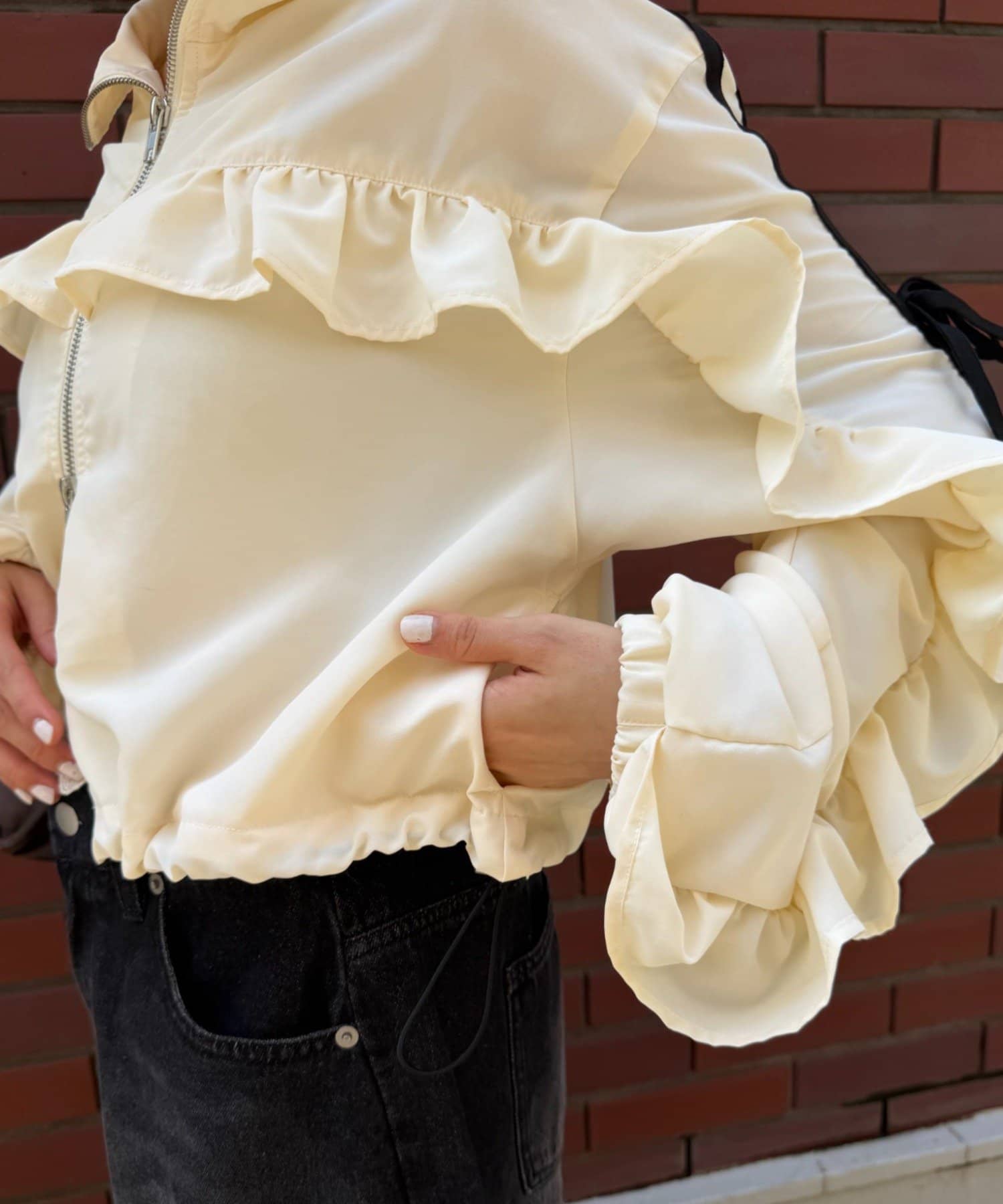 w closet Frill-lined blouson - Image 13