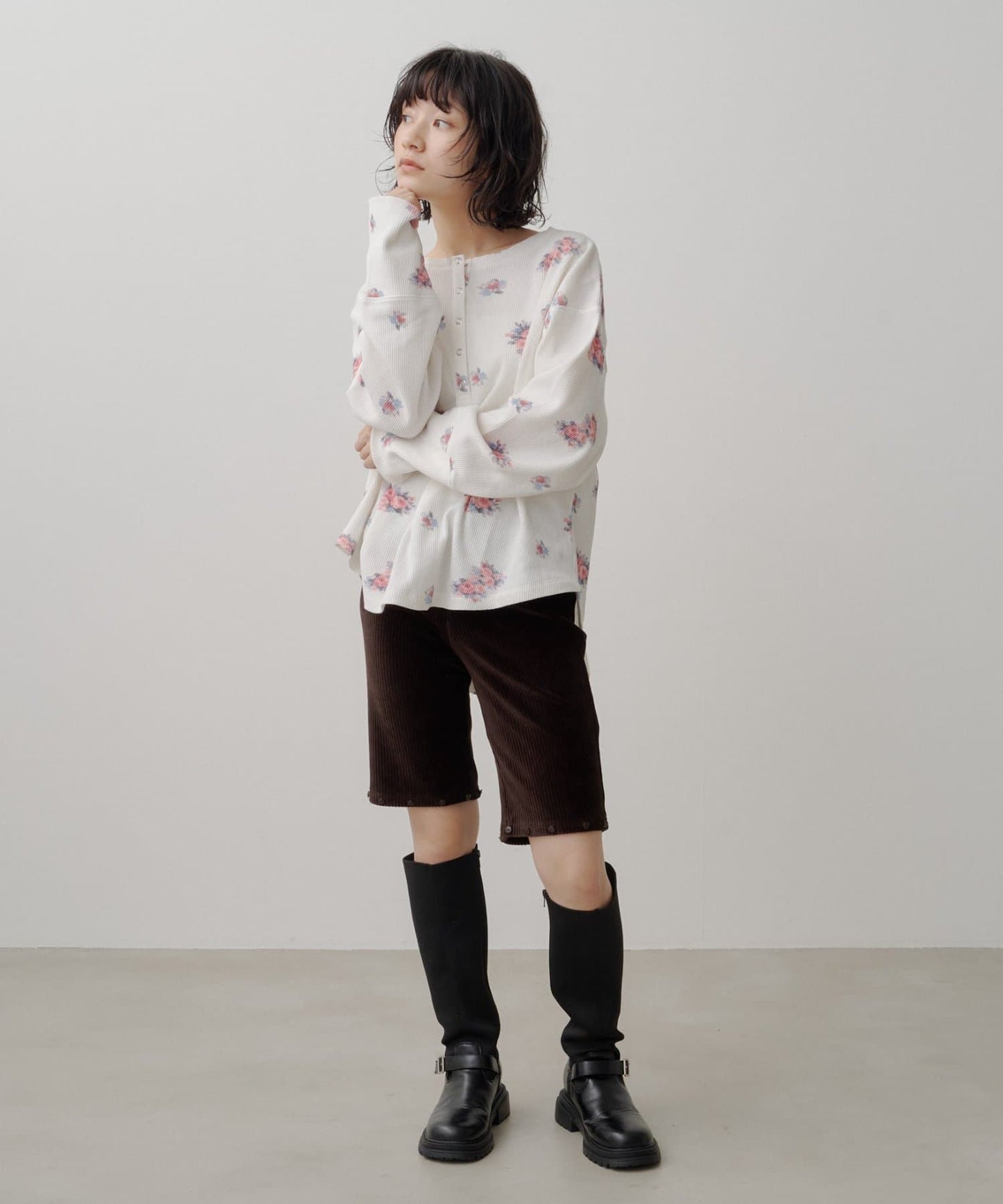 [純色/碎花] Kastane Back Design Waffle Henley Tee - Image 13
