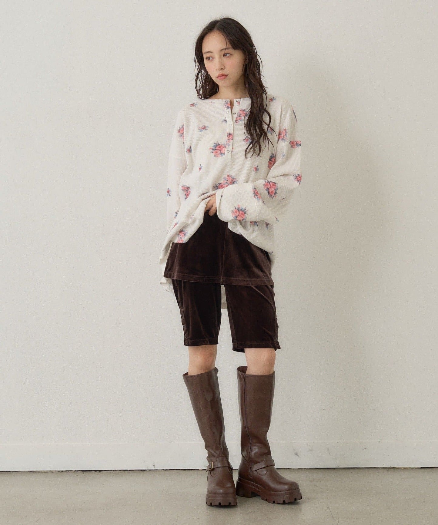 [純色/碎花] Kastane Back Design Waffle Henley Tee - Image 15