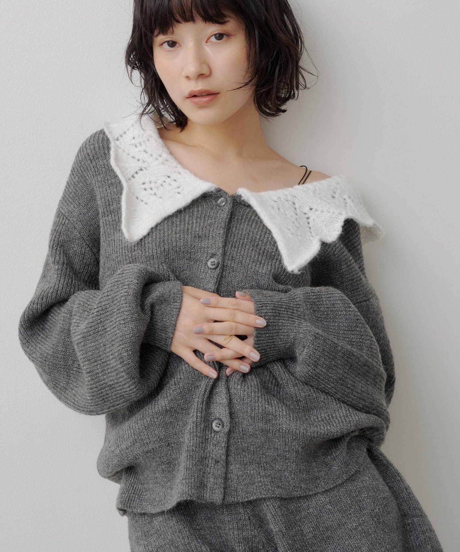 Kastane Lace Collar Knit Cardigan - Image 2
