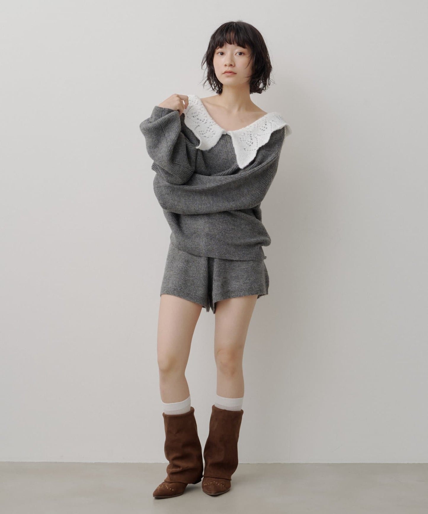 Kastane Lace Collar Knit Cardigan - Image 13