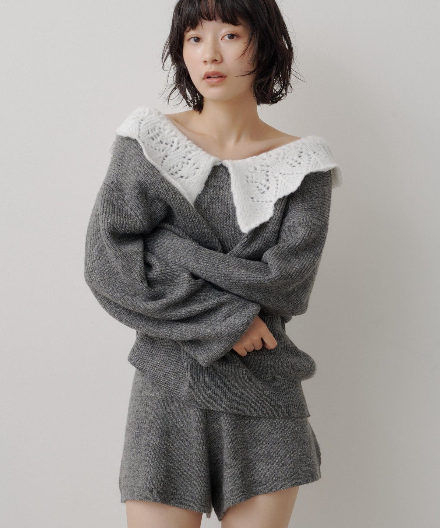Kastane Lace Collar Knit Cardigan - Image 10
