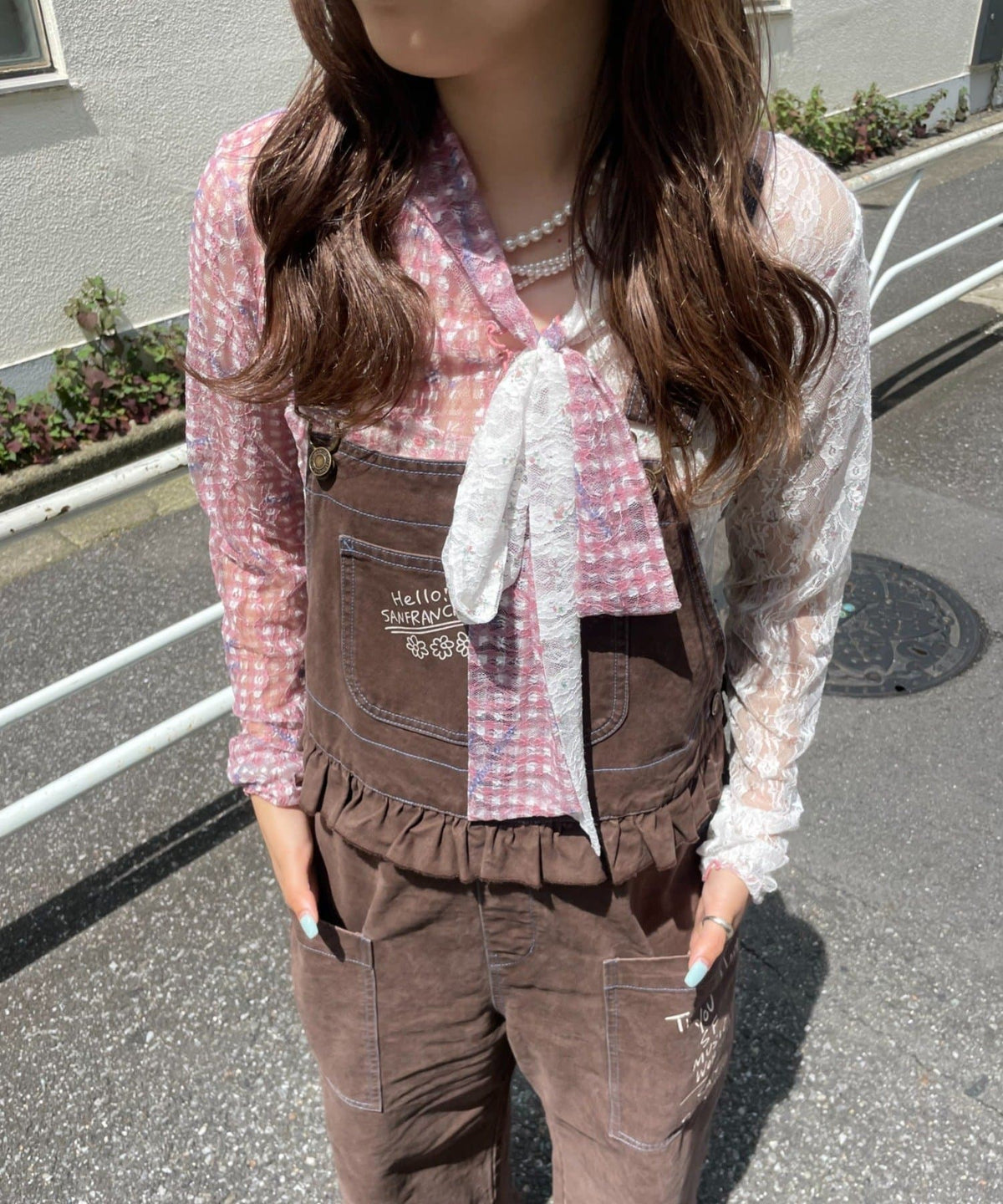 HELLO.SANFRANCISCO Lace bow tie tee - Image 19
