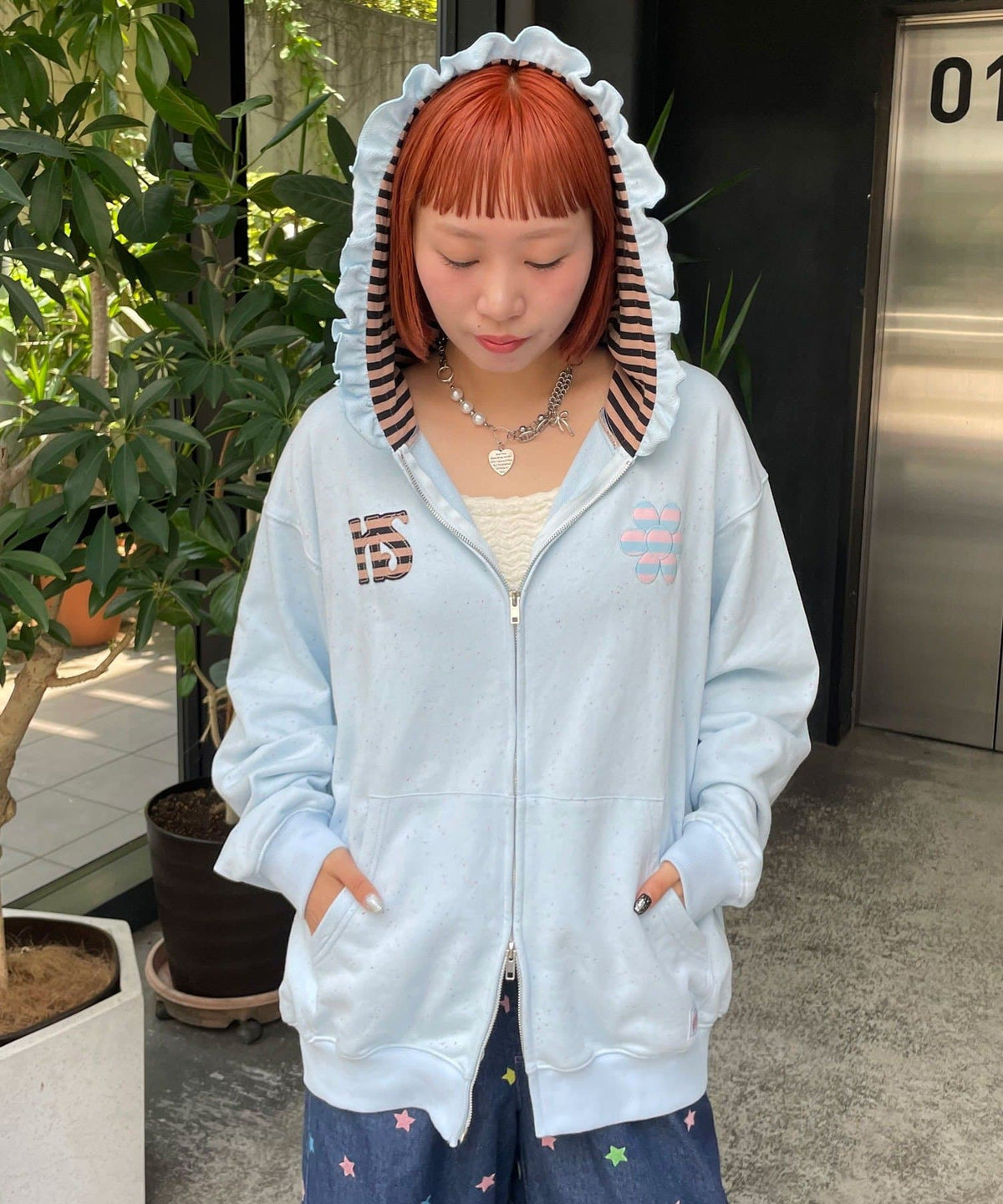 HELLO.SANFRANCISCO 橫紋Ruffle邊Double Zip Hoodie - Image 18