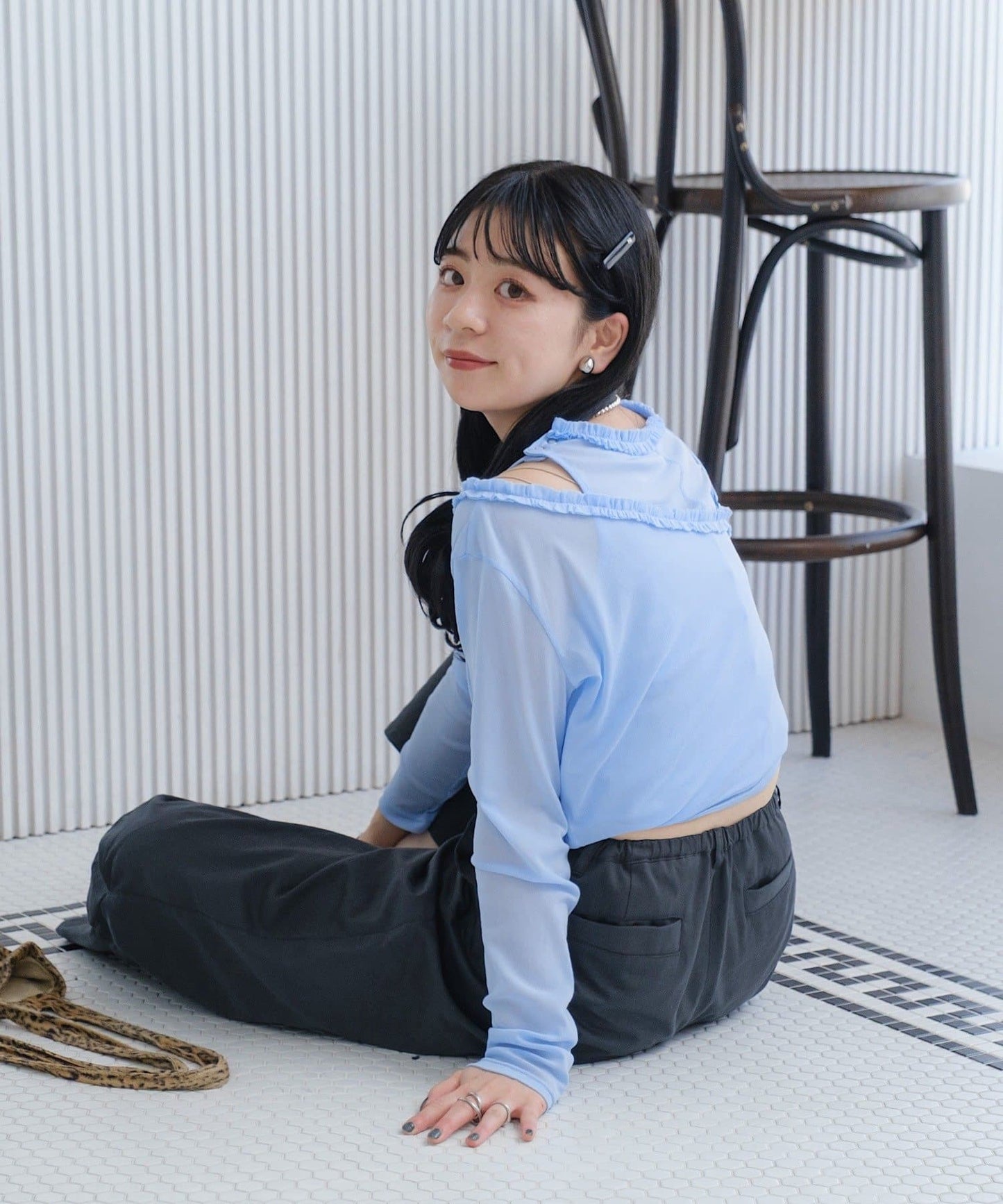 Kastane 不對稱薄紗長袖Tee - Image 5