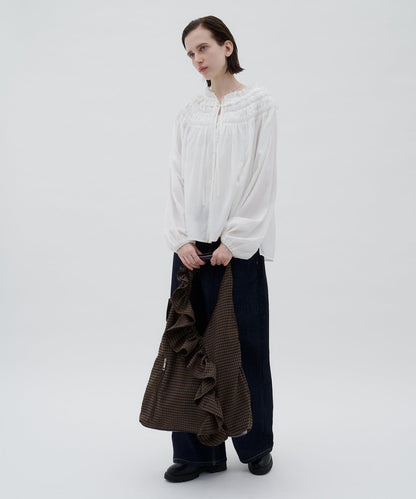 TYNNE. 撞色荷葉邊Triangle Bag - Image 12