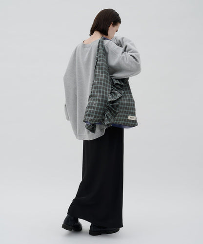 TYNNE. 撞色荷葉邊Triangle Bag - Image 25