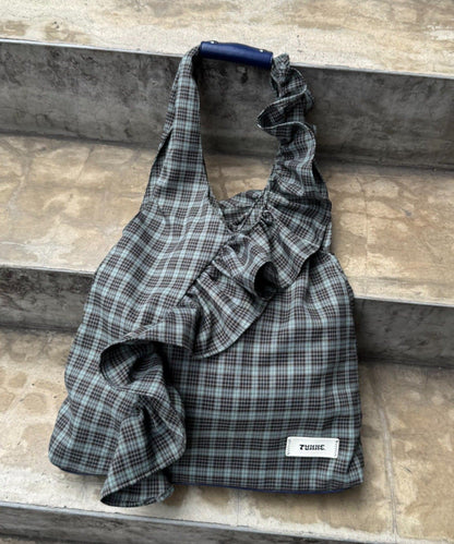 TYNNE. 撞色荷葉邊Triangle Bag - Image 35