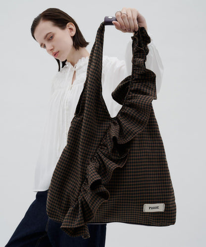TYNNE. 撞色荷葉邊Triangle Bag - Image 1