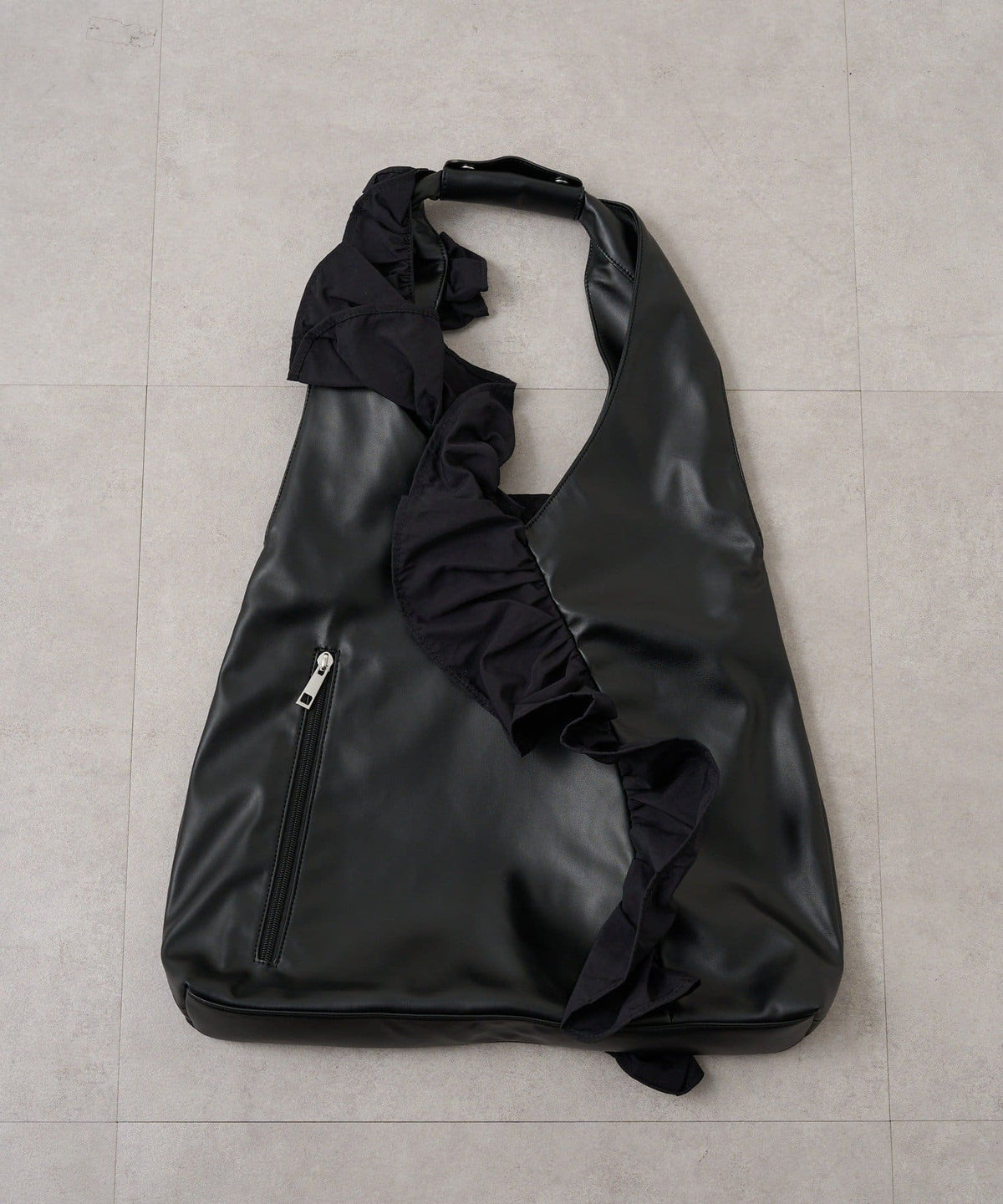 TYNNE. 撞色荷葉邊Triangle Bag - Image 51