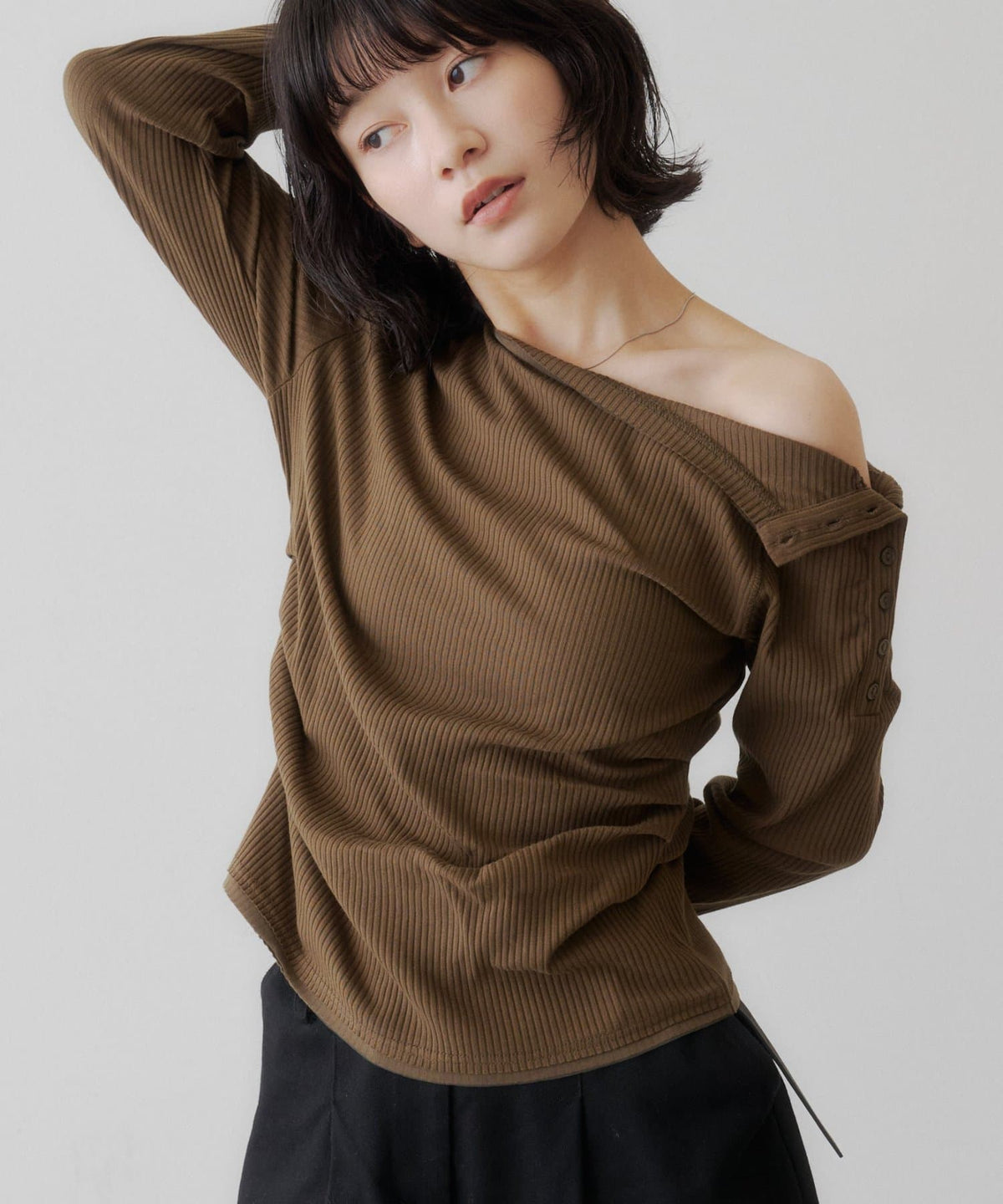 [Lace / 純色] Kastane 露肩紐扣Top - Image 17
