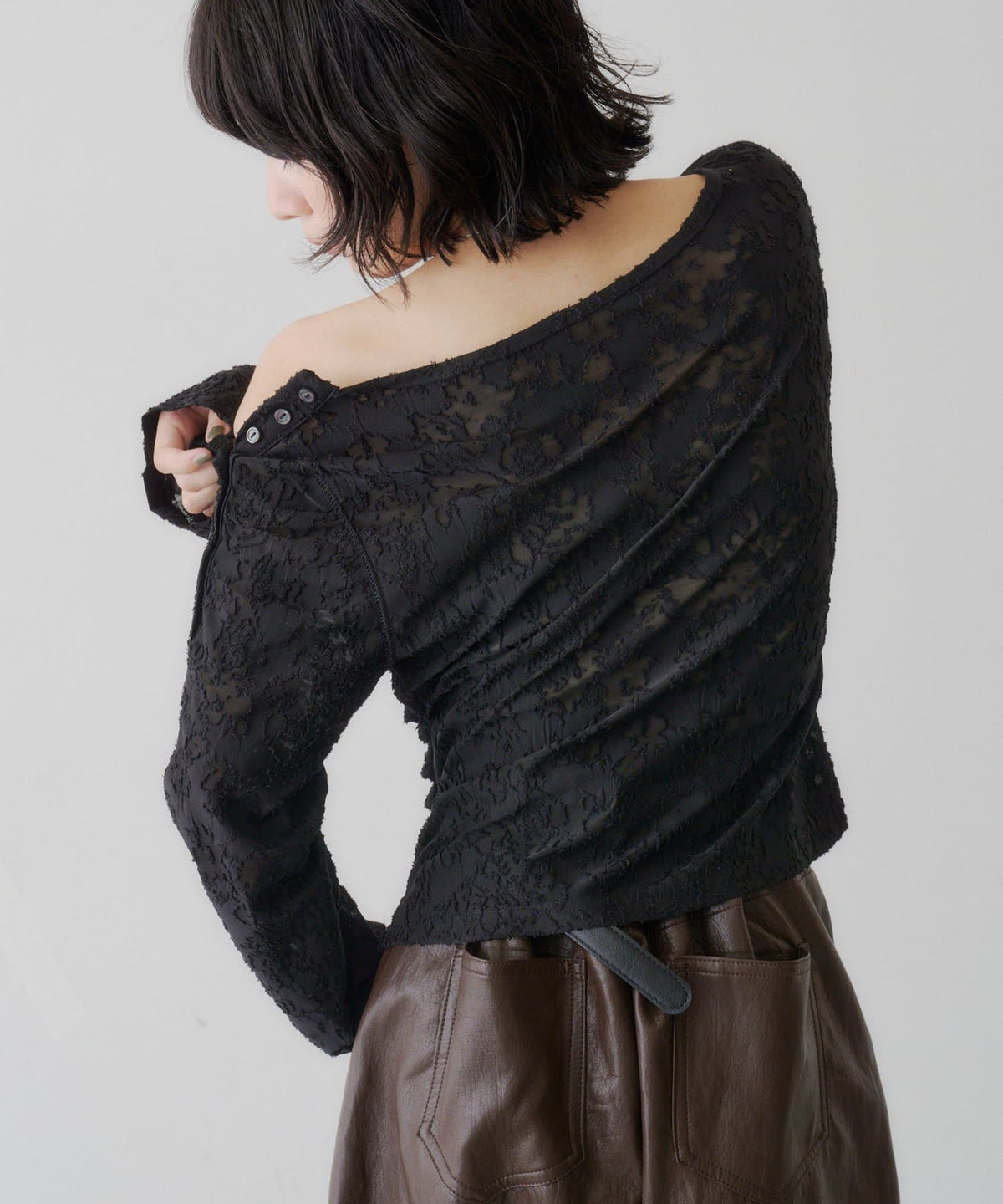 [Lace / 純色] Kastane 露肩紐扣Top - Image 35